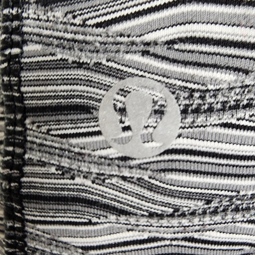 Lululemon Speed Tight II Textured Wave Black Silver Spoon Size 6 Luxtreme - Picture 9 of 14